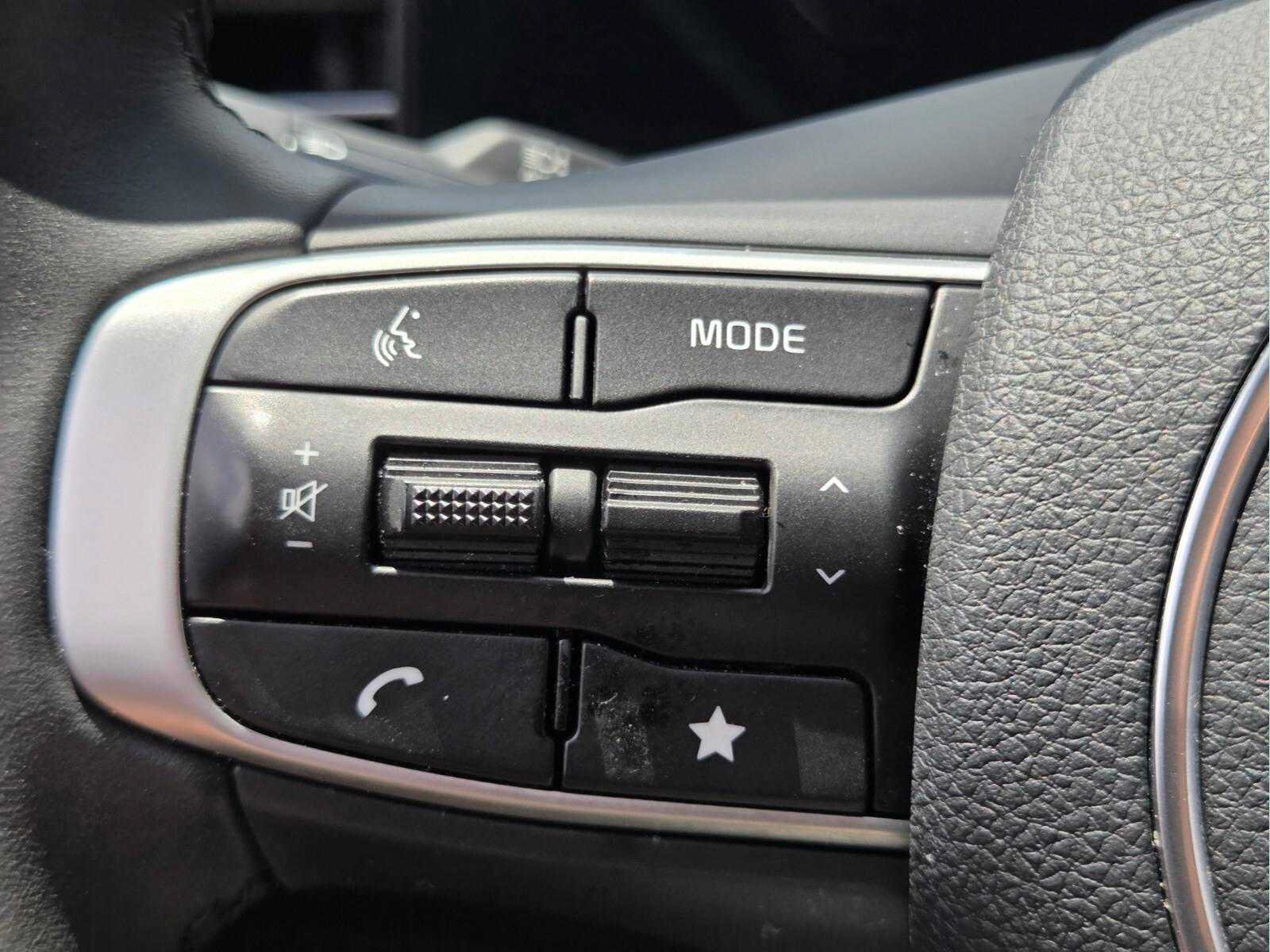Used 2025 Kia K5 EX FWD image 31