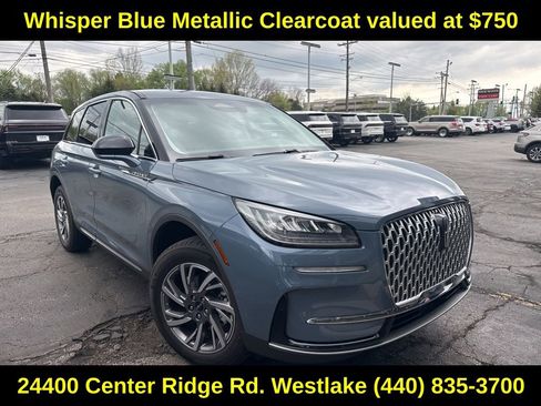 Used 2024 Lincoln Corsair AWD image 3