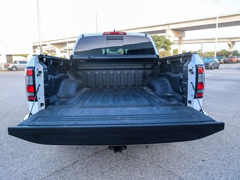 Used 2024 Nissan Frontier Pro-X RWD image 12