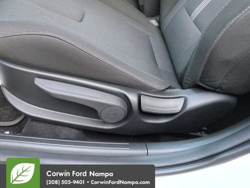 Used 2023 Hyundai Elantra SEL FWD image 12