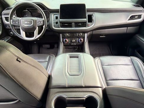 Used 2021 GMC Yukon SLT AWD/4WD image 10