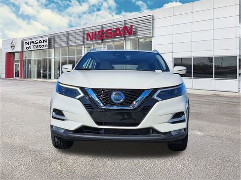 Certified 2022 Nissan Rogue Sport SL w/ Premium Package image 2