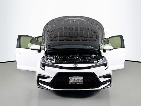 Used 2024 Toyota Corolla SE image 18
