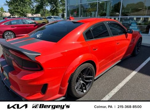 Used 2021 Dodge Charger Scat Pack RWD image 4