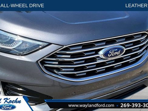 Used 2021 Ford Edge Titanium w/ Cargo Accessory Package FWD image 28