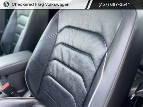 Used 2019 Volkswagen Tiguan SEL Premium AWD/4WD image 22