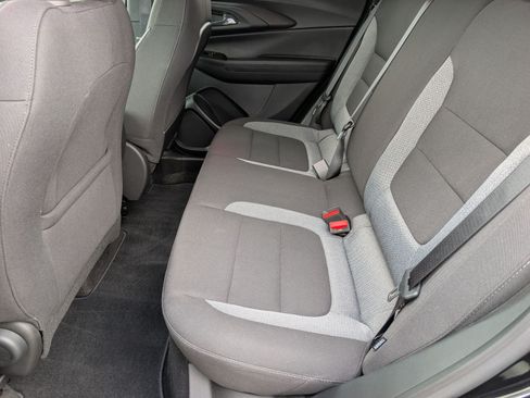 Used 2024 Chevrolet TrailBlazer LT FWD image 26