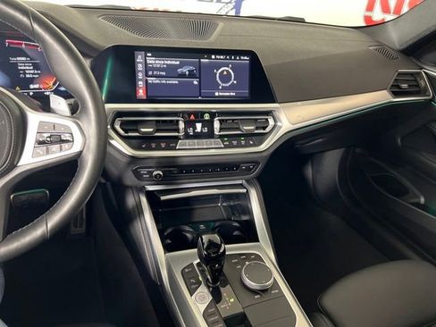 Used 2022 BMW 430i xDrive Coupe w/ M Sport Package image 18