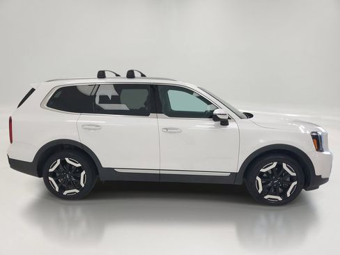Used 2025 Kia Telluride S AWD/4WD image 4
