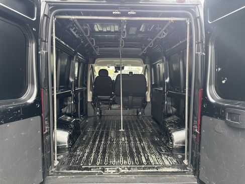 Used 2022 RAM ProMaster 1500 w/ Advanced Safety Group image 5