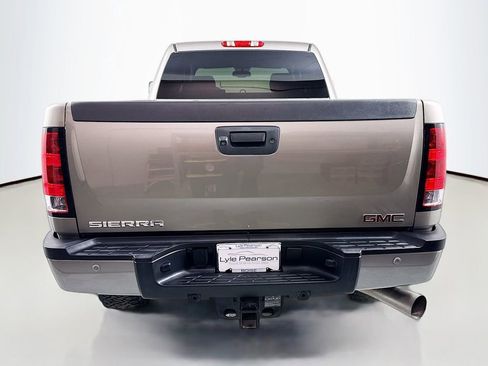 Used 2014 GMC Sierra 2500 Denali RWD image 10