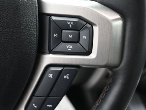 Used 2019 Ford F150 Platinum w/ Equipment Group 701A Luxury AWD/4WD image 14