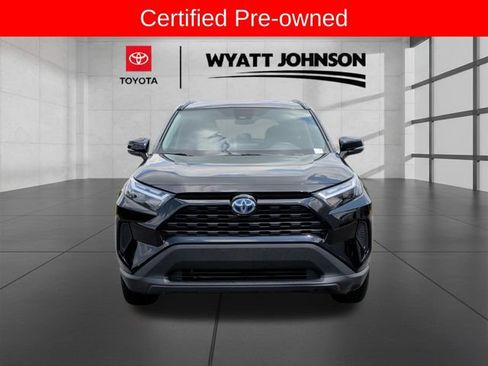 Certified 2024 Toyota RAV4 XLE AWD/4WD image 8