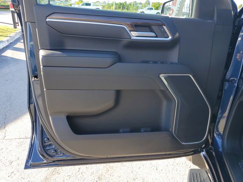 Used 2022 Chevrolet Silverado 1500 RST image 22