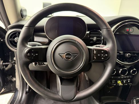 Certified 2024 MINI Cooper SE FWD image 11