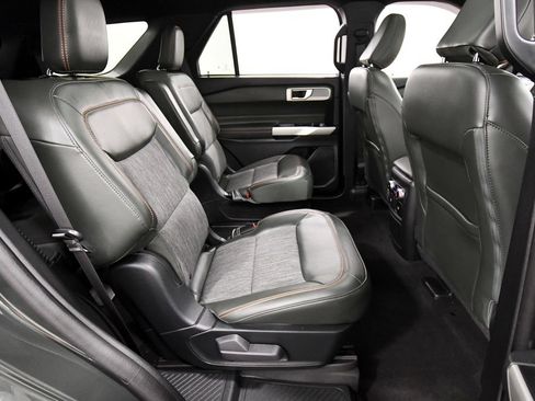 Used 2023 Ford Explorer Timberline w/ Timberline Technology Package AWD/4WD image 18