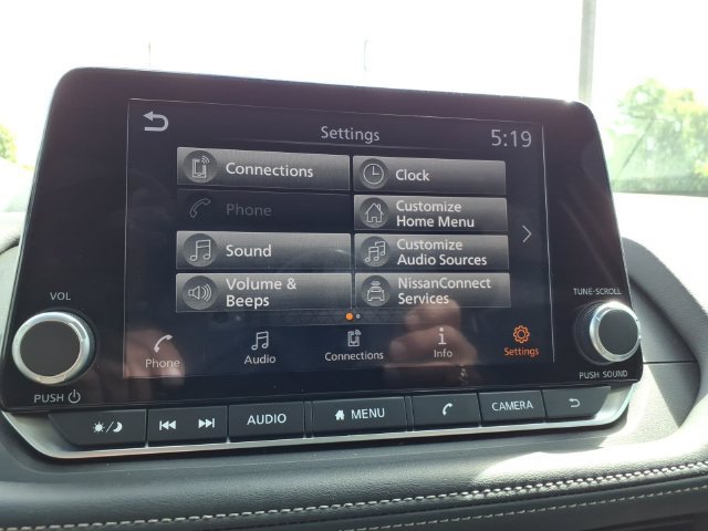 Used 2024 Nissan Rogue SV w/ SV Premium Package FWD image 28