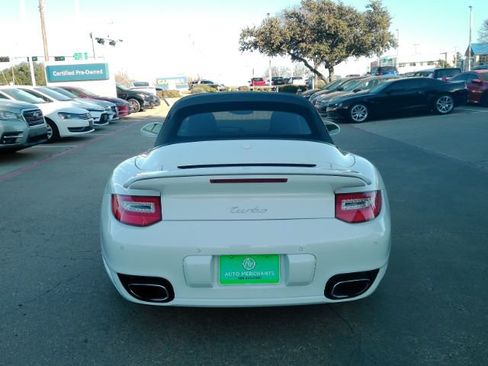 Used 2010 Porsche 911 Turbo AWD/4WD image 14