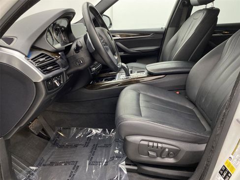 Used 2018 BMW X5 xDrive35i w/ M Sport Package AWD/4WD image 25