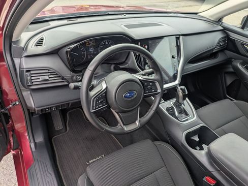 Used 2025 Subaru Legacy Premium AWD/4WD image 17