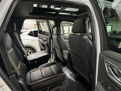 Certified 2022 GMC Yukon AT4 AWD/4WD image 12