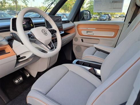 New 2025 Volkswagen ID. Buzz 1st Edition image 7