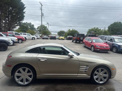 Used 2007 Chrysler Crossfire Limited RWD image 6