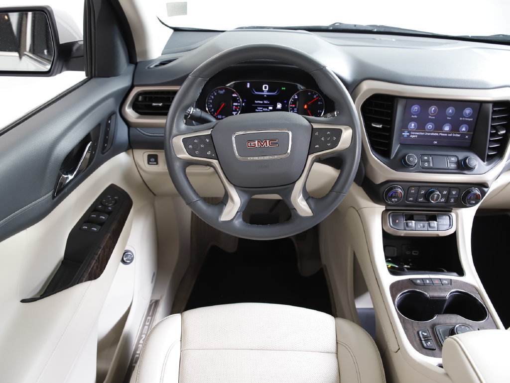 Used 2023 GMC Acadia Denali AWD/4WD image 14