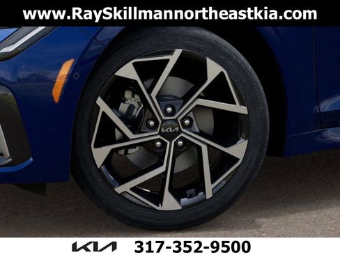 New 2026 Kia K5 EX image 9