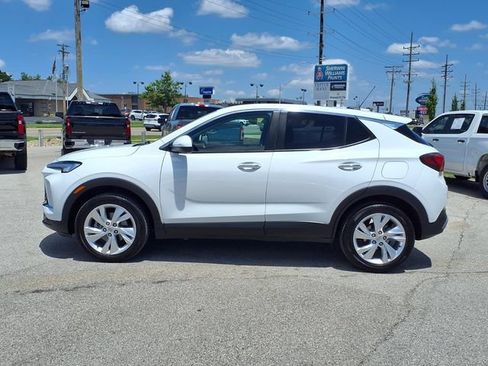 Used 2025 Buick Encore GX Preferred FWD image 21