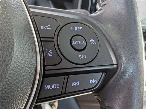 Used 2022 Toyota Corolla SE image 14