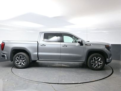 New 2026 GMC Sierra 1500 SLE w/ X31 Off-Road Package