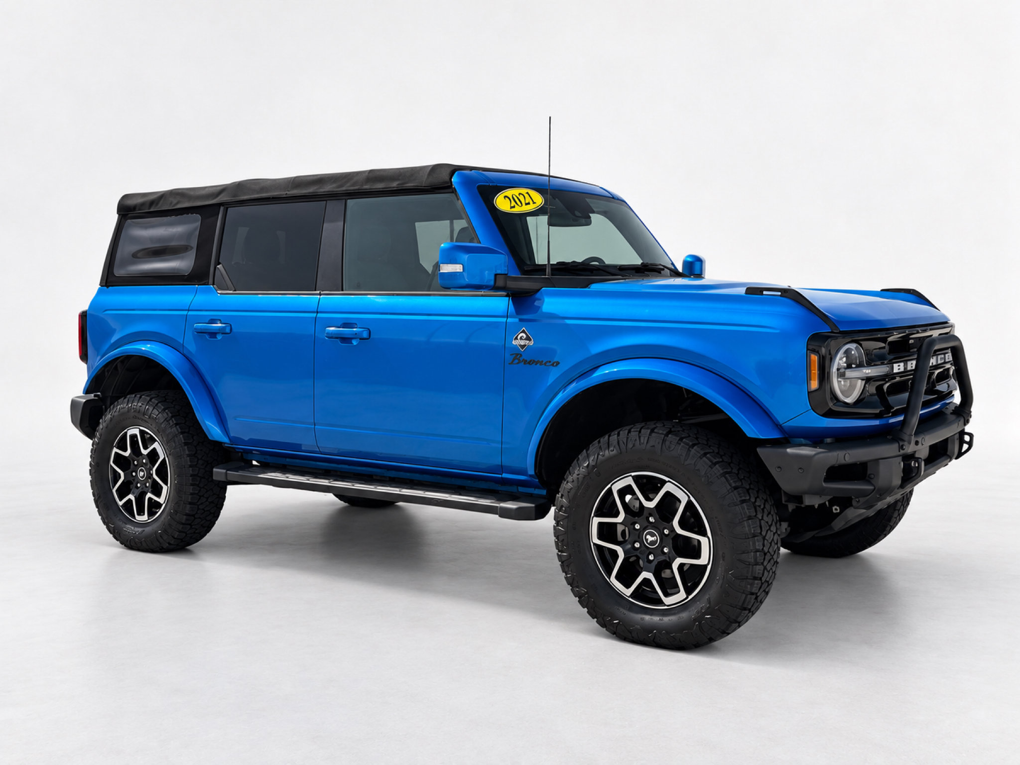 Used 2021 Ford Bronco Outer Banks AWD/4WD image 7