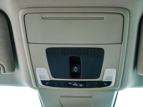 Used 2022 Honda Civic Touring image 30