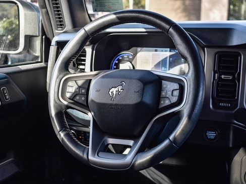 Used 2022 Ford Bronco Outer Banks image 14