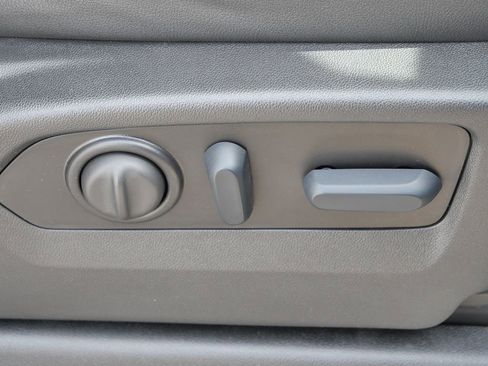 Used 2023 GMC Sierra 2500 AT4 w/ AT4 Premium Plus Package image 20