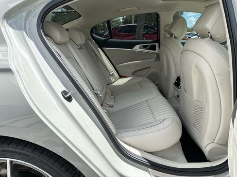 Used 2026 Genesis G70 2.5T Prestige RWD image 18