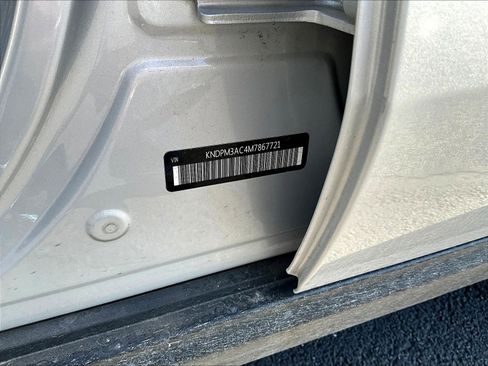 Used 2021 Kia Sportage LX FWD image 17