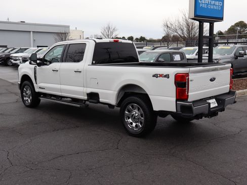 Used 2025 Ford F250 Lariat w/ Chrome Package image 8