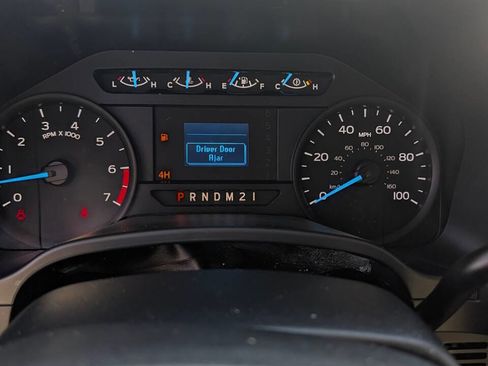 Used 2018 Ford F250 XL w/ STX Appearance Package image 24