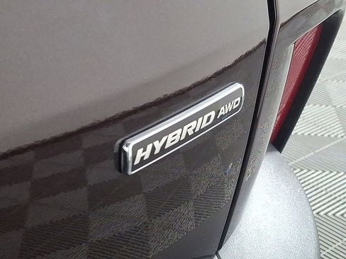 Used 2023 Ford Escape Platinum w/ Premium Technology Package image 30