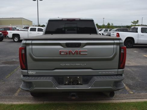 Used 2024 GMC Sierra 2500 Denali w/ Denali Reserve Package AWD/4WD image 6