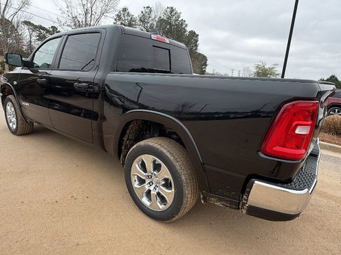 New 2026 RAM 1500 Big Horn AWD/4WD image 10