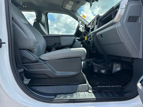 Certified 2026 Ford F250 XL w/ XL Chrome Package AWD/4WD image 25
