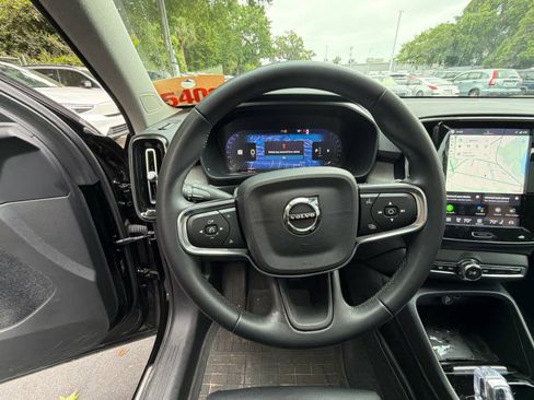 Certified 2023 Volvo XC40 B5 Plus w/ Protection Package Premier AWD/4WD image 65