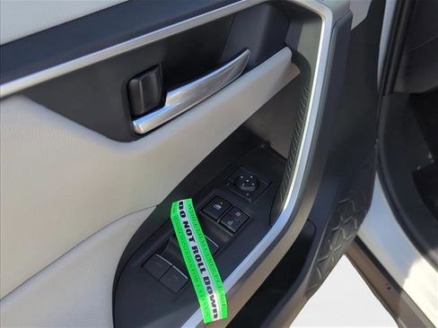 New 2025 Toyota RAV4 XLE image 11