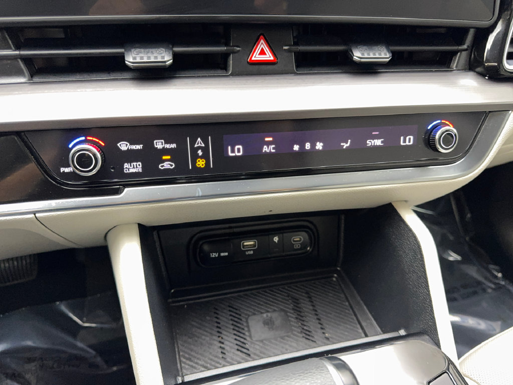 Used 2024 Kia Sportage EX FWD image 65
