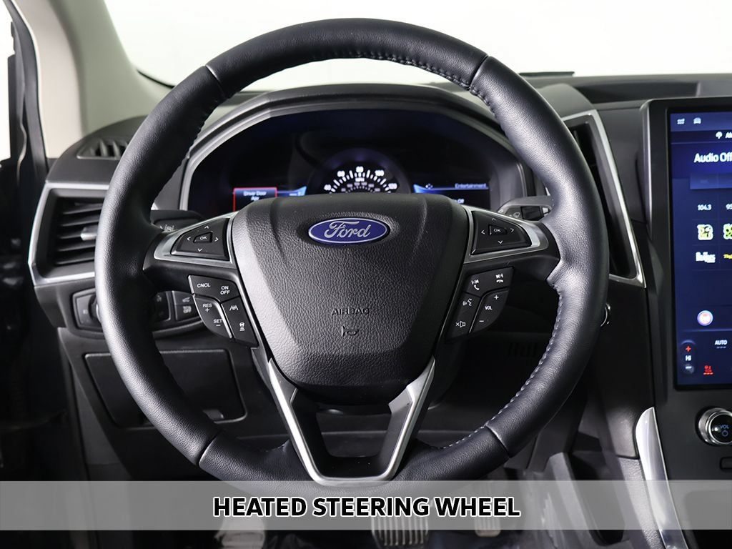 Used 2023 Ford Edge Titanium w/ Equipment Group 301A AWD/4WD image 9