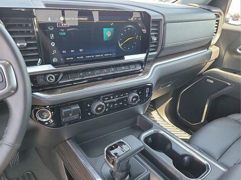 Used 2025 Chevrolet Silverado 1500 RST w/ Convenience Package II AWD/4WD image 20