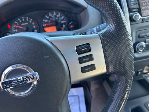 Used 2015 Nissan Xterra PRO-4X image 36
